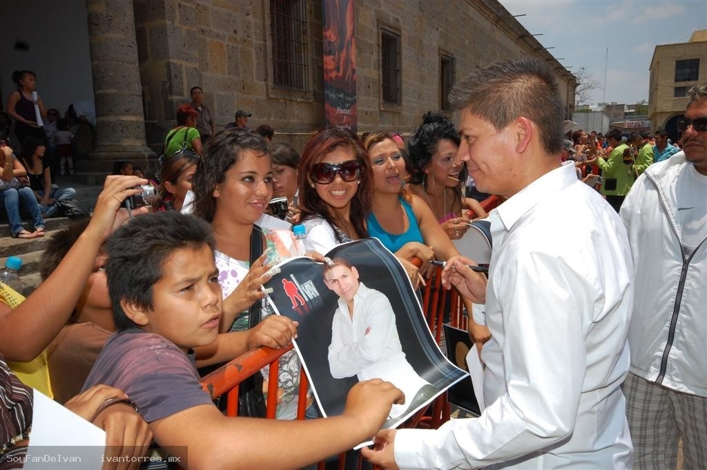Y se peinó pa' las fotos eh Y se peinó pa' las fotos eh