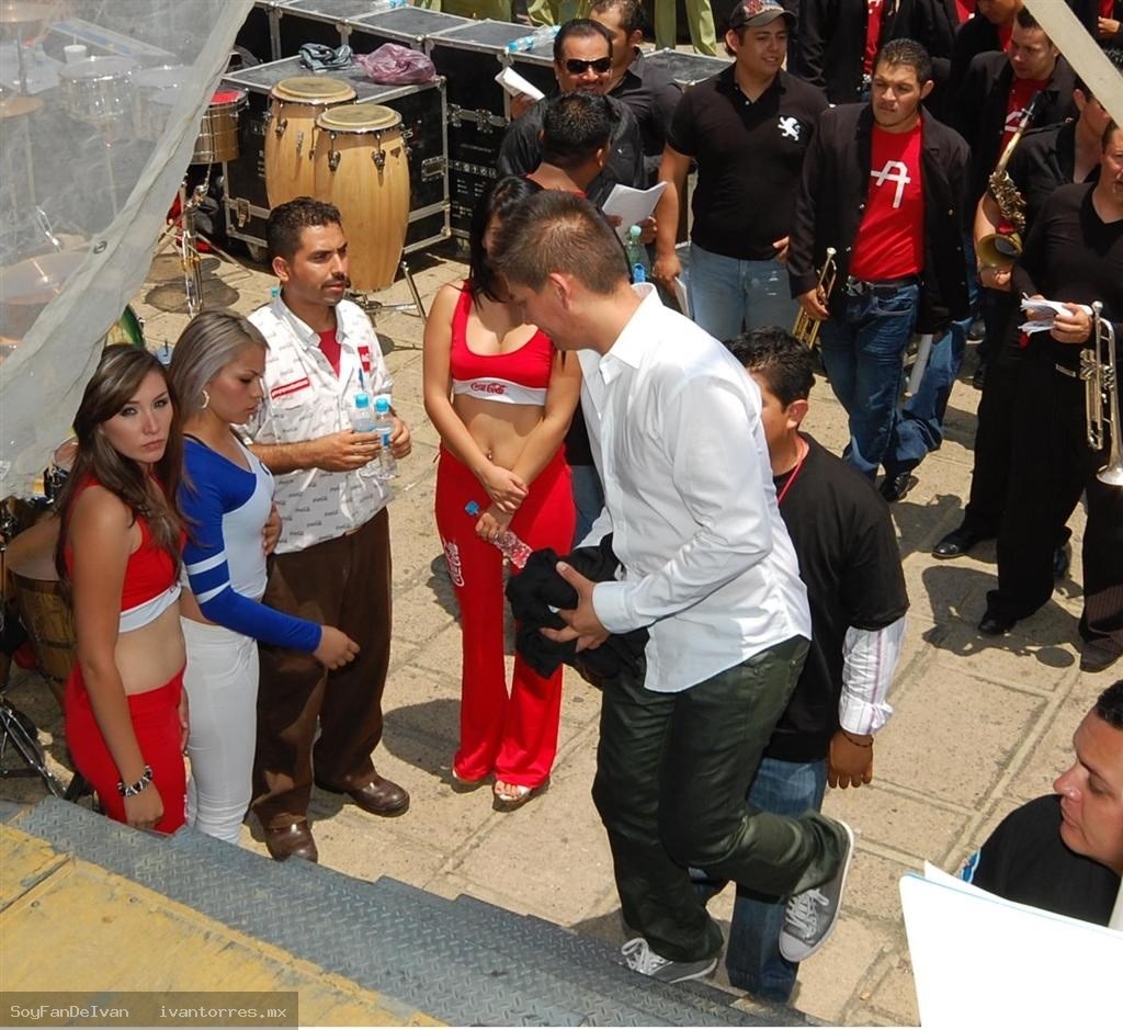 Checando que TODO esté bien, claro. Checando que TODO esté bien, claro.